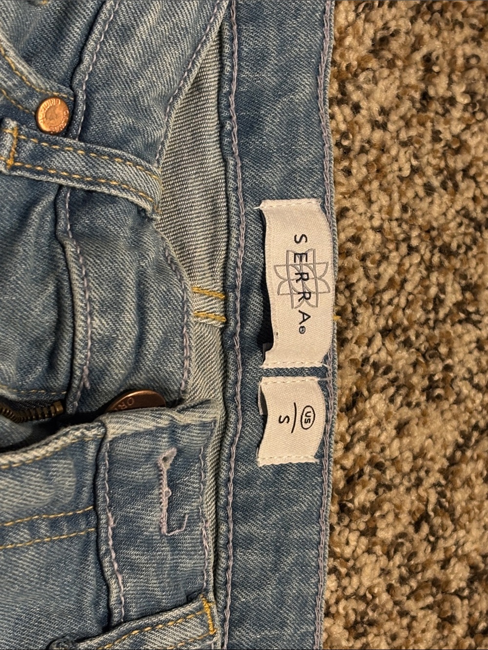 Serra Skinny Jeans in Light Blue Denim